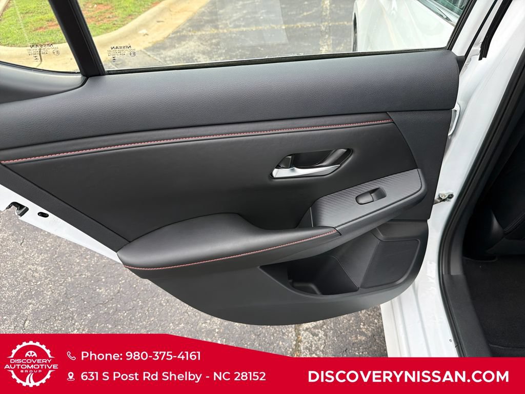 Certified 2025 Nissan Sentra SR w/ SR Premium Package FWD image 34