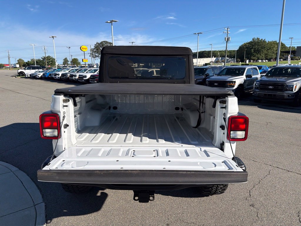 Used 2020 Jeep Gladiator Rubicon w/ Cold Weather Group AWD/4WD image 21