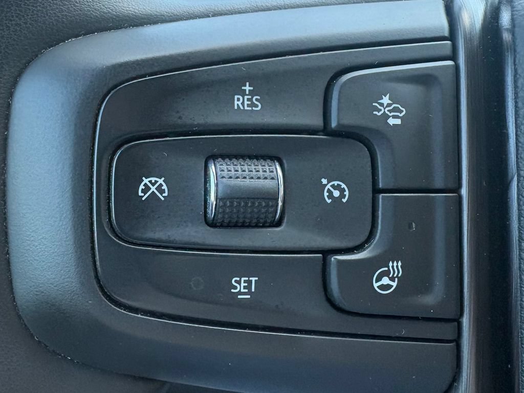 Used 2025 GMC Sierra 1500 AT4 AWD/4WD image 6