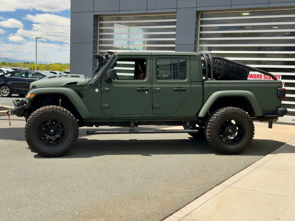 Used 2020 Jeep Gladiator Rubicon w/ Dual Top Group AWD/4WD image 2