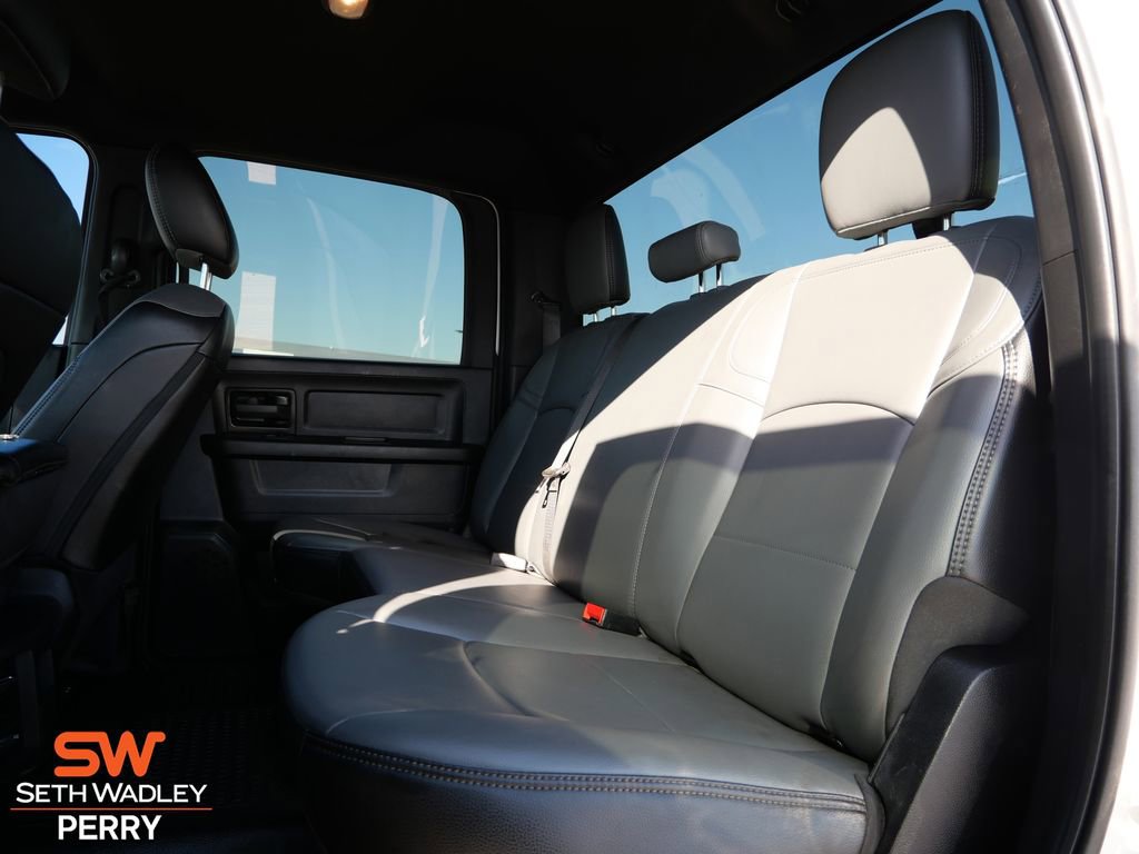 Used 2023 RAM 3500 Tradesman w/ Chrome Appearance Group image 17