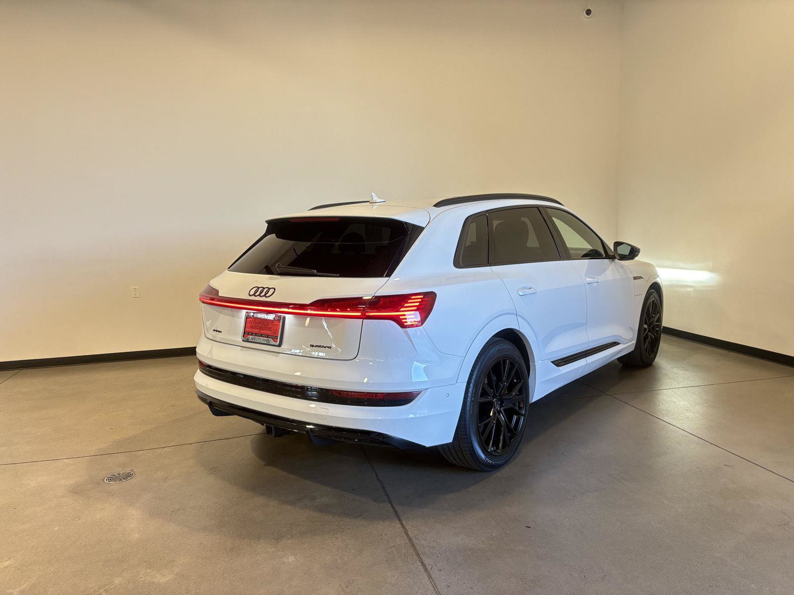 Used 2023 Audi e-tron Chronos w/ Chronos Package AWD/4WD image 3
