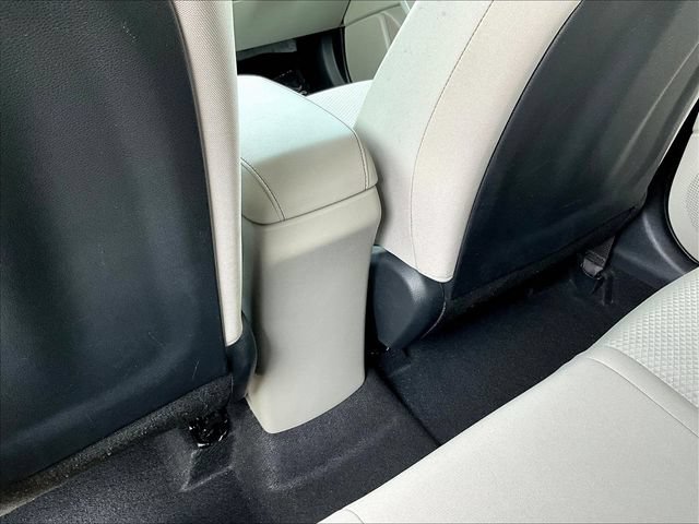 Certified 2025 Kia Soul LX w/ LX Technology Package FWD image 10