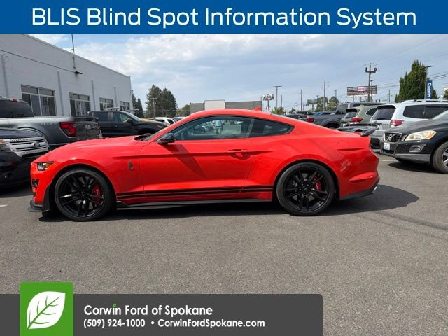 Used 2022 Ford Mustang Shelby GT500 w/ Technology Package RWD image 11