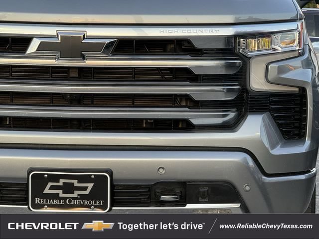 Used 2026 Chevrolet Silverado 1500 High Country AWD/4WD image 4