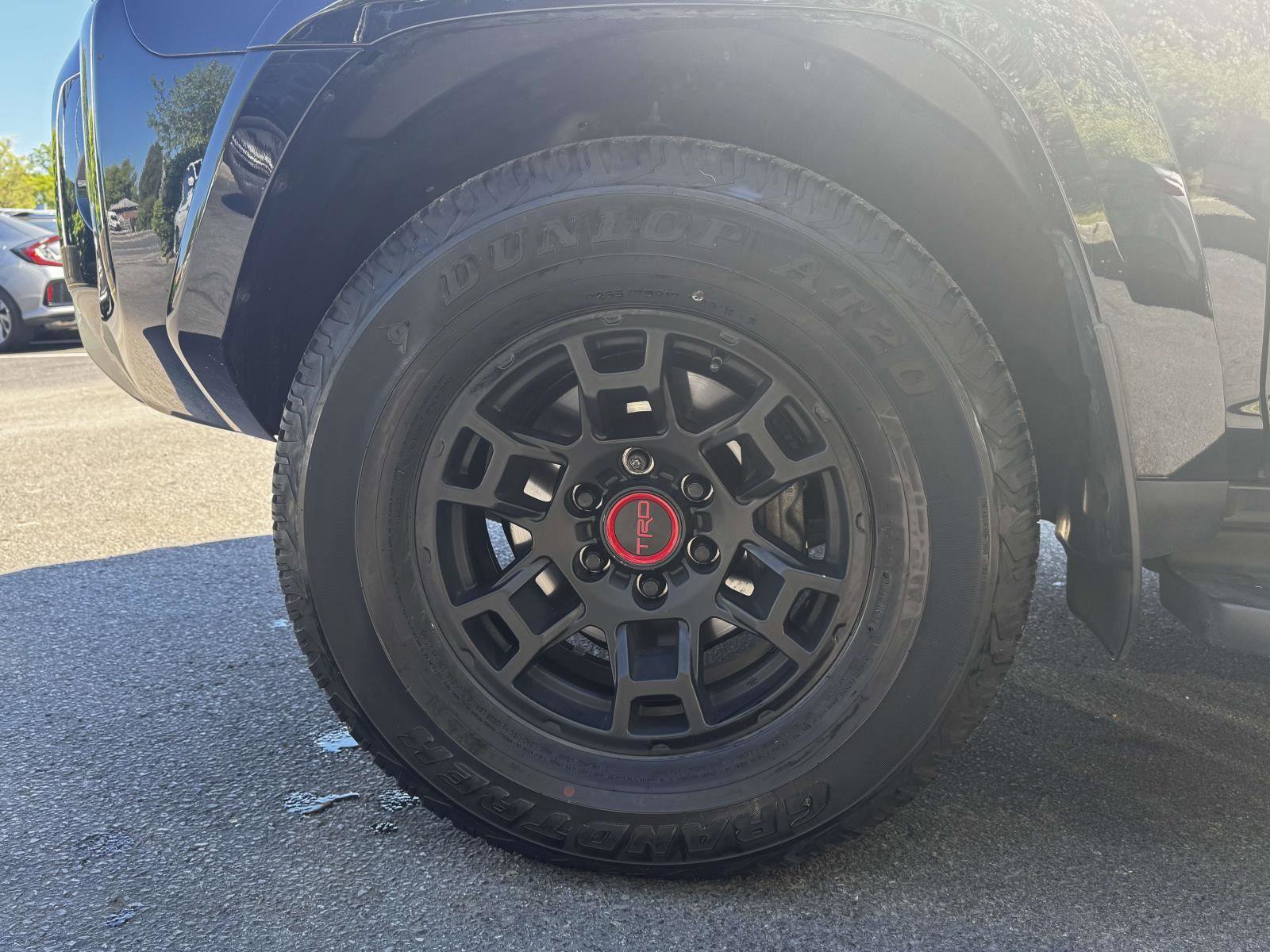 Certified 2022 Toyota 4Runner TRD Off-Road Premium AWD/4WD image 9