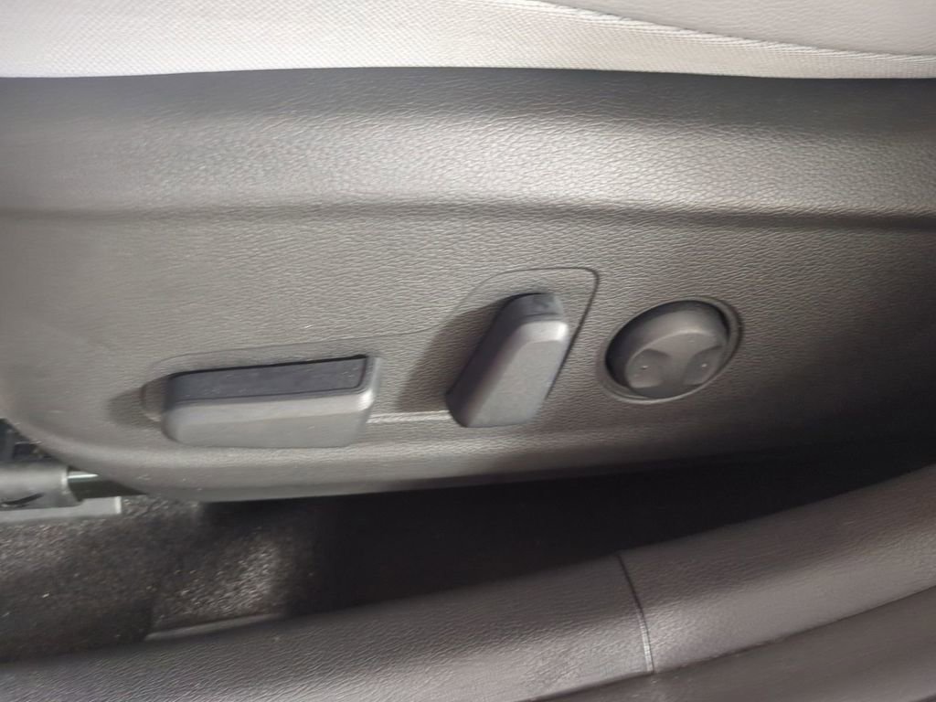 Used 2021 Hyundai Kona Ultimate FWD image 21