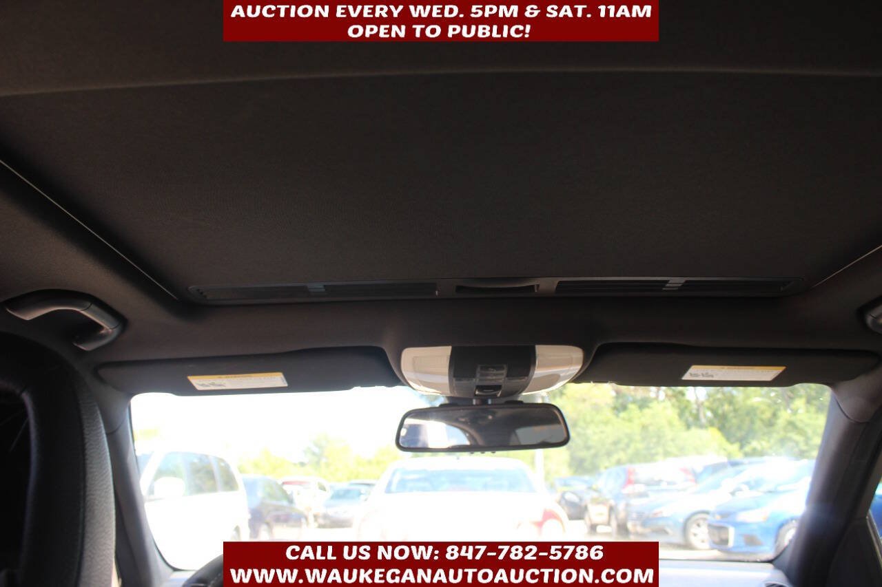 Used 2012 Mercedes-Benz C 300 4MATIC Sedan image 8
