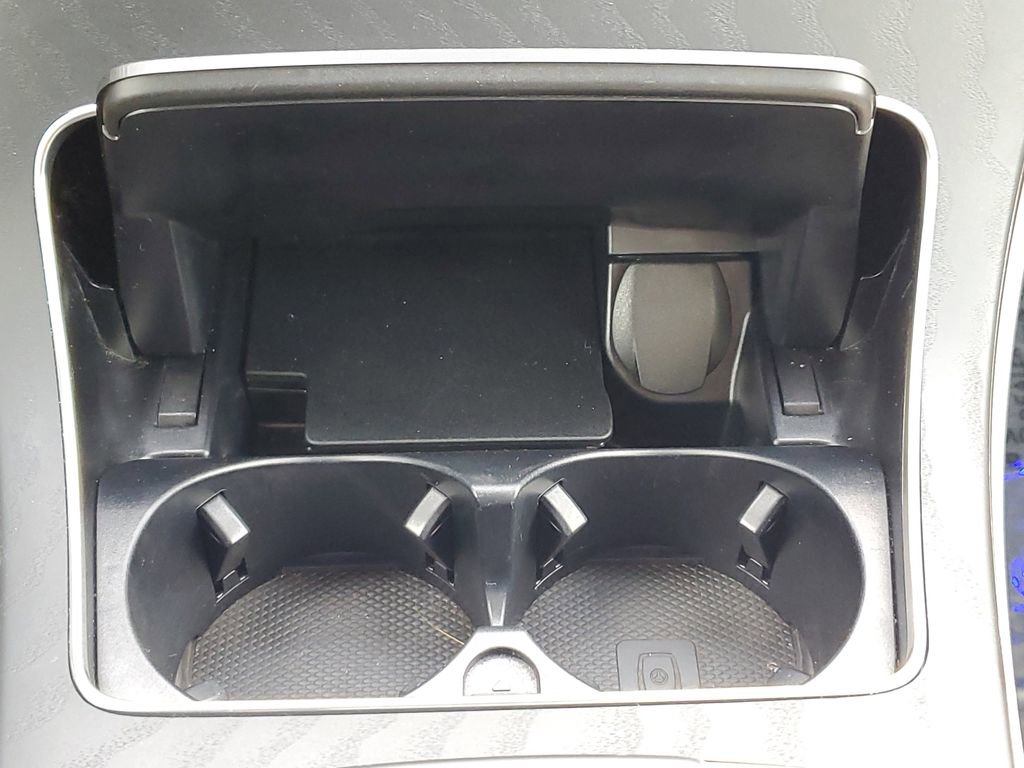 Used 2022 Mercedes-Benz GLC 300 w/ Premium Package Lite image 34