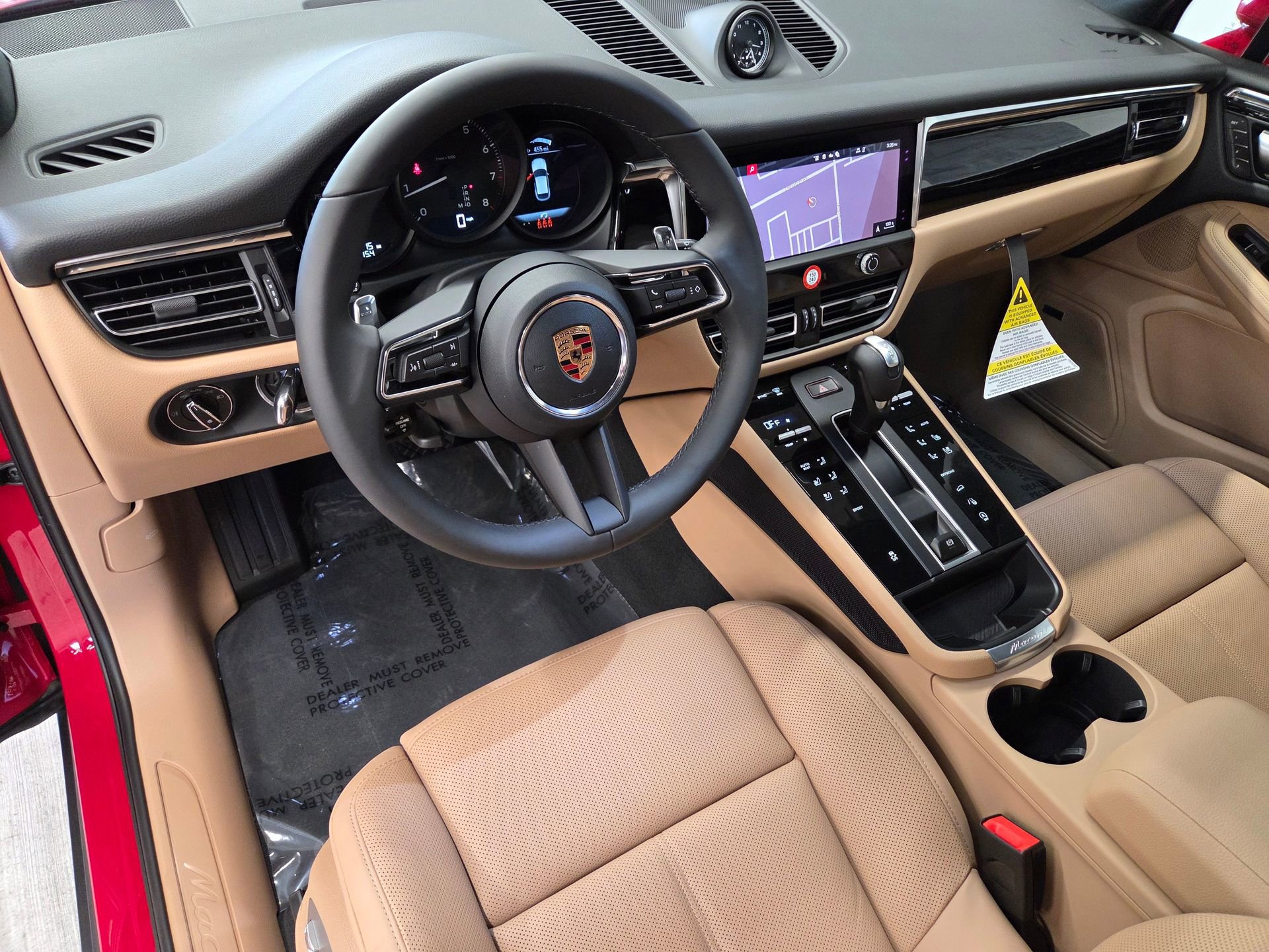 New 2026 Porsche Macan AWD/4WD image 4