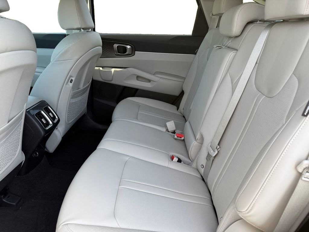 New 2026 Kia Sorento EX AWD/4WD image 14