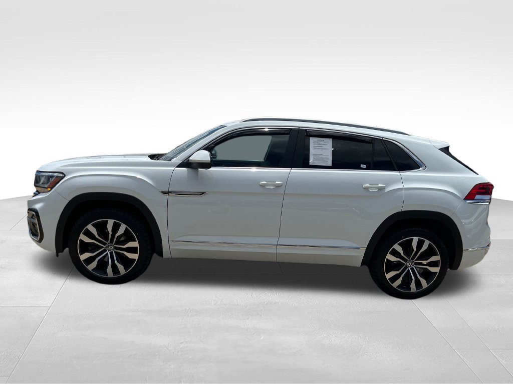 Used 2020 Volkswagen Atlas Cross Sport SEL R-Line AWD/4WD image 2