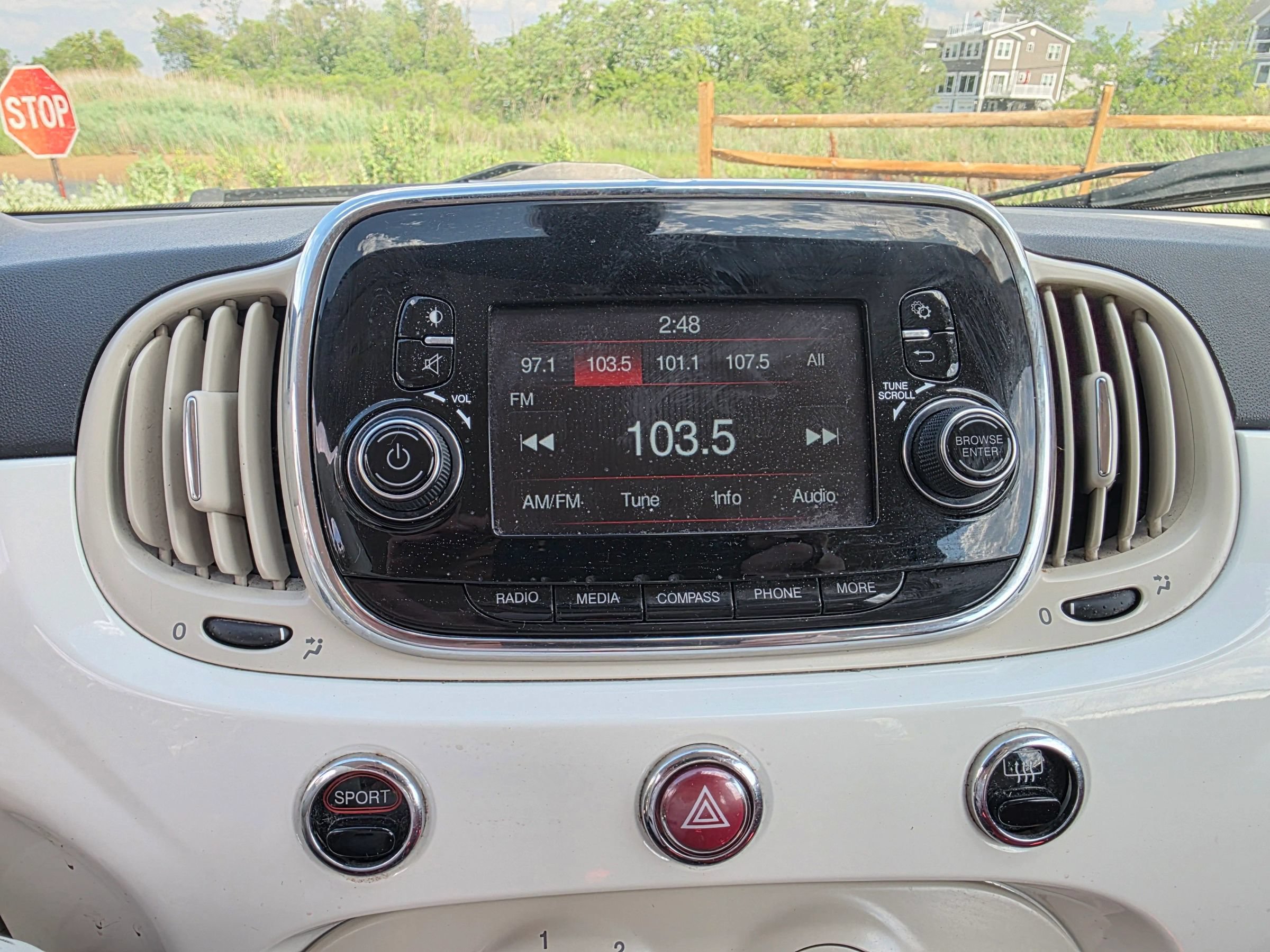 Used 2016 FIAT 500 Pop FWD image 12