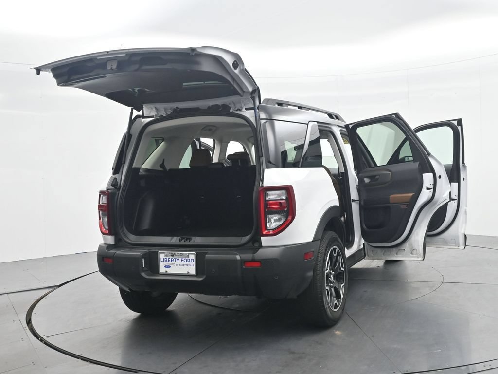 Certified 2025 Ford Bronco Sport Outer Banks w/ Outer Banks Tech Package+ AWD/4WD image 43