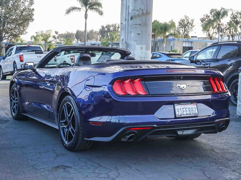 Used 2020 Ford Mustang Premium RWD image 5