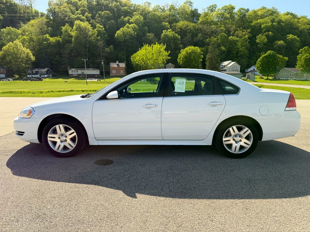 Used 2013 Chevrolet Impala LT w/ LT Sunroof Package FWD image 8