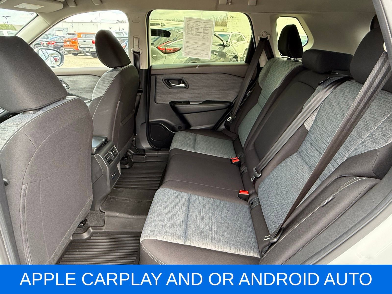 Used 2023 Nissan Rogue SV image 19