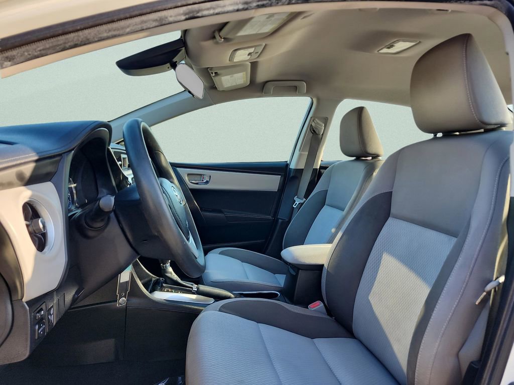 Used 2019 Toyota Corolla LE image 21