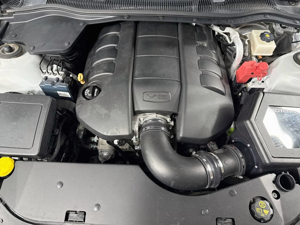 Used 2016 Chevrolet SS RWD image 39