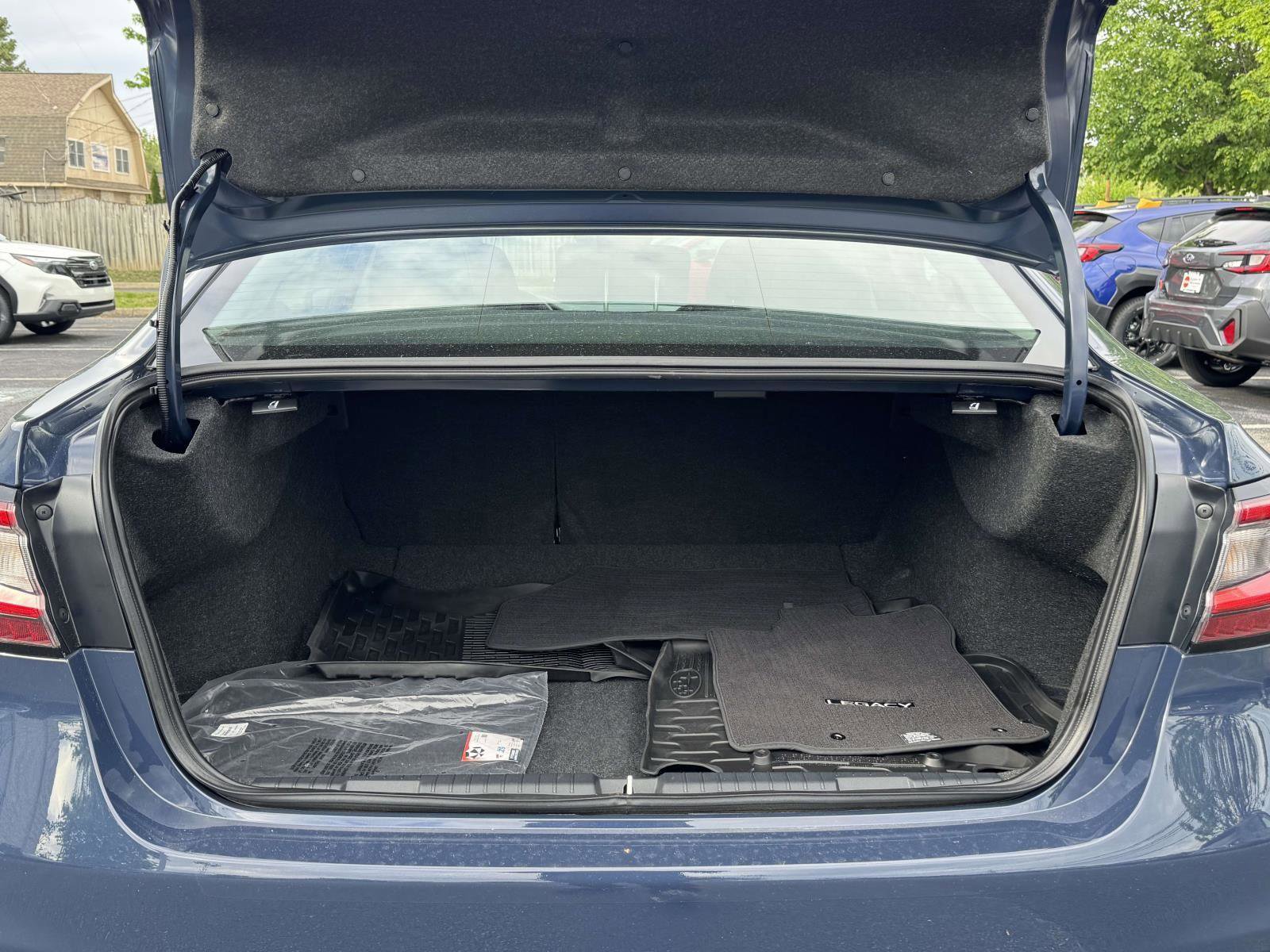 Used 2024 Subaru Legacy Premium AWD/4WD image 12