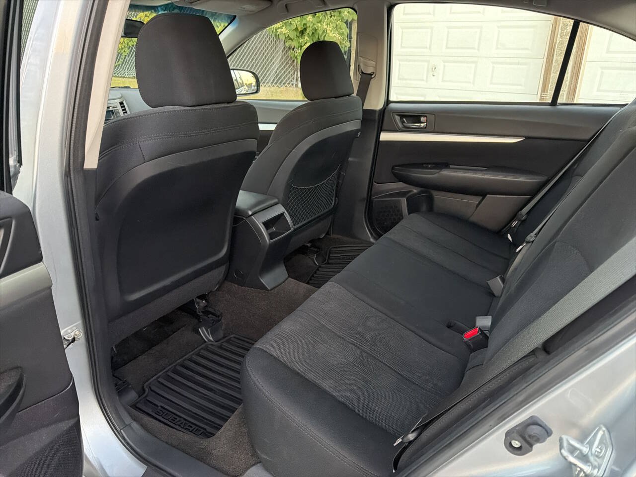 Used 2013 Subaru Legacy 2.5i Premium AWD/4WD image 9