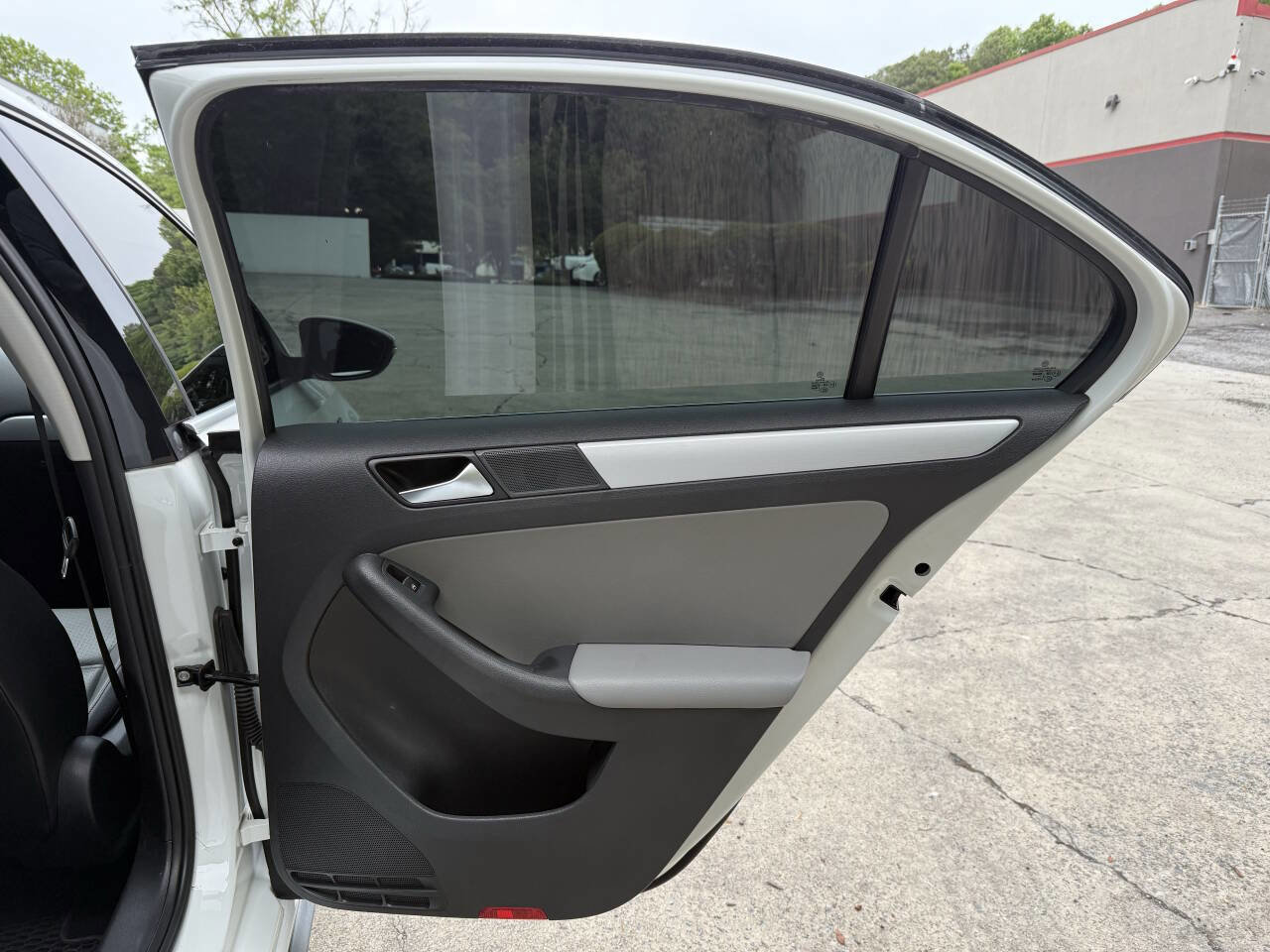 Used 2016 Volkswagen Jetta SEL Premium FWD image 35