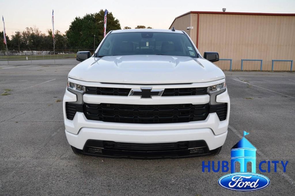 Used 2022 Chevrolet Silverado 1500 RST w/ Convenience Package II image 8
