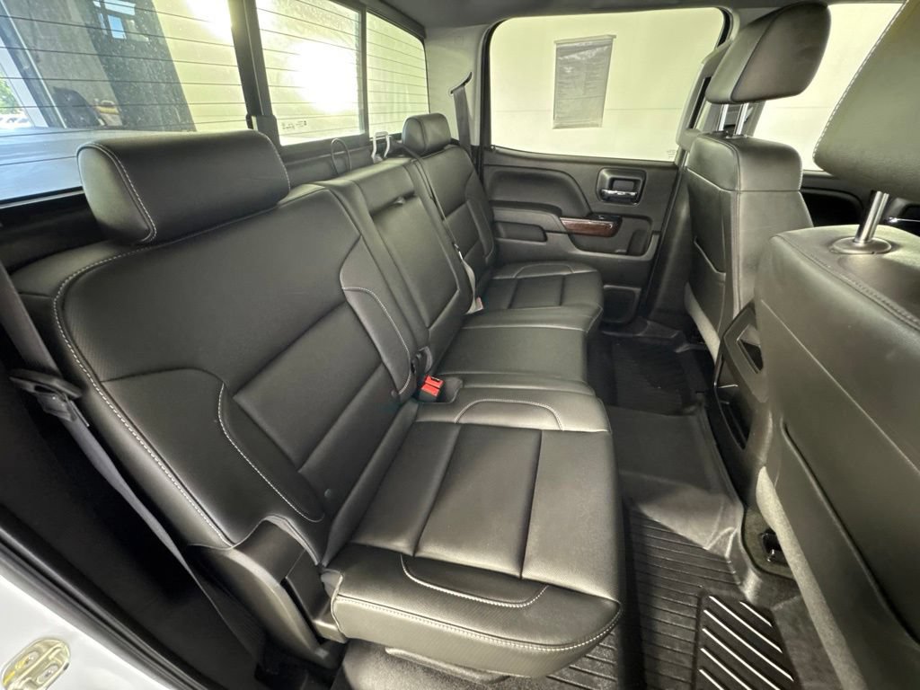 Used 2018 GMC Sierra 3500 SLT w/ Duramax Plus Package AWD/4WD image 35