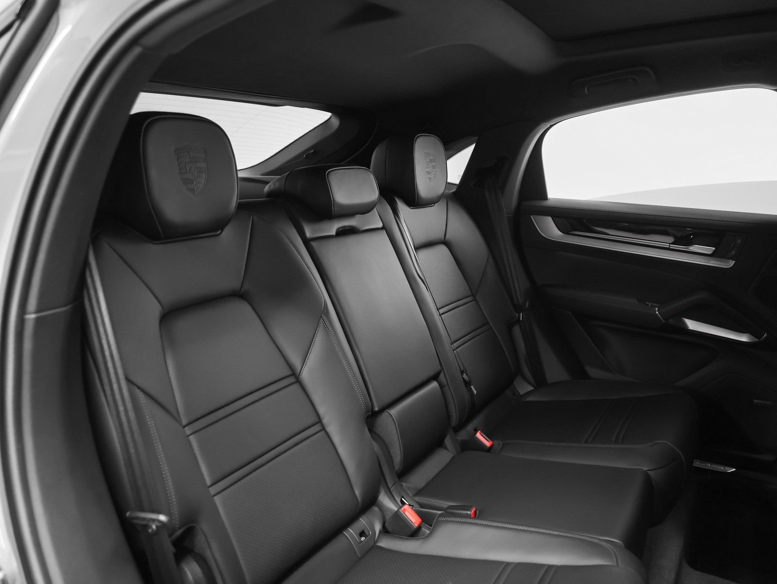 New 2026 Porsche Cayenne E-Hybrid Coupe AWD/4WD image 29
