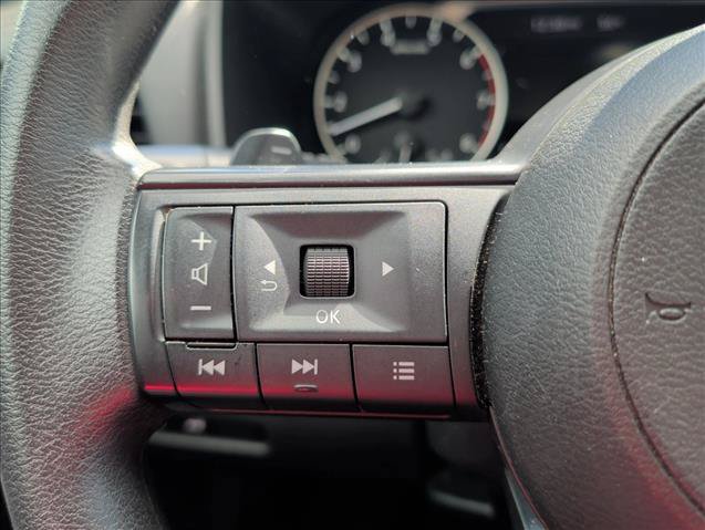 Used 2024 Nissan Rogue SV AWD/4WD image 12