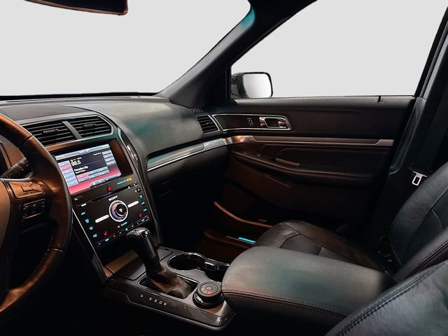 Used 2016 Ford Explorer Sport image 23