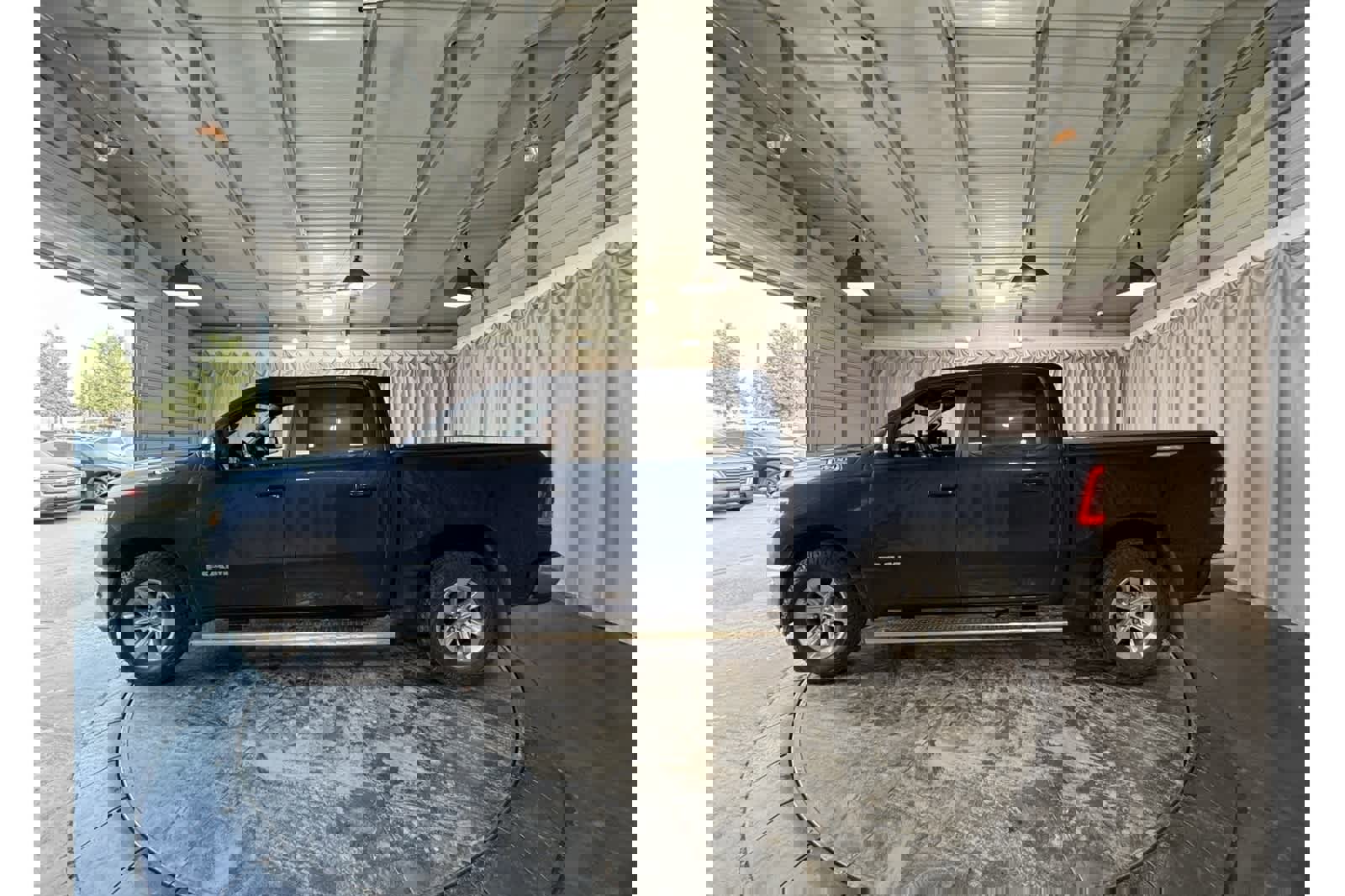 Used 2024 RAM 1500 Laramie image 4