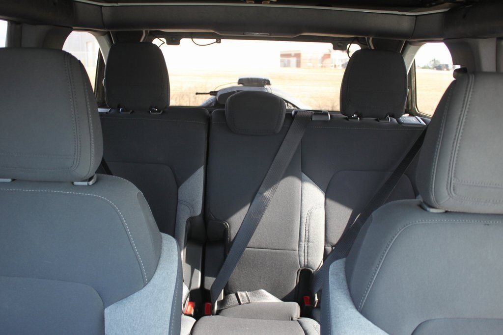 Used 2023 Ford Bronco Big Bend w/ Sasquatch Package image 17