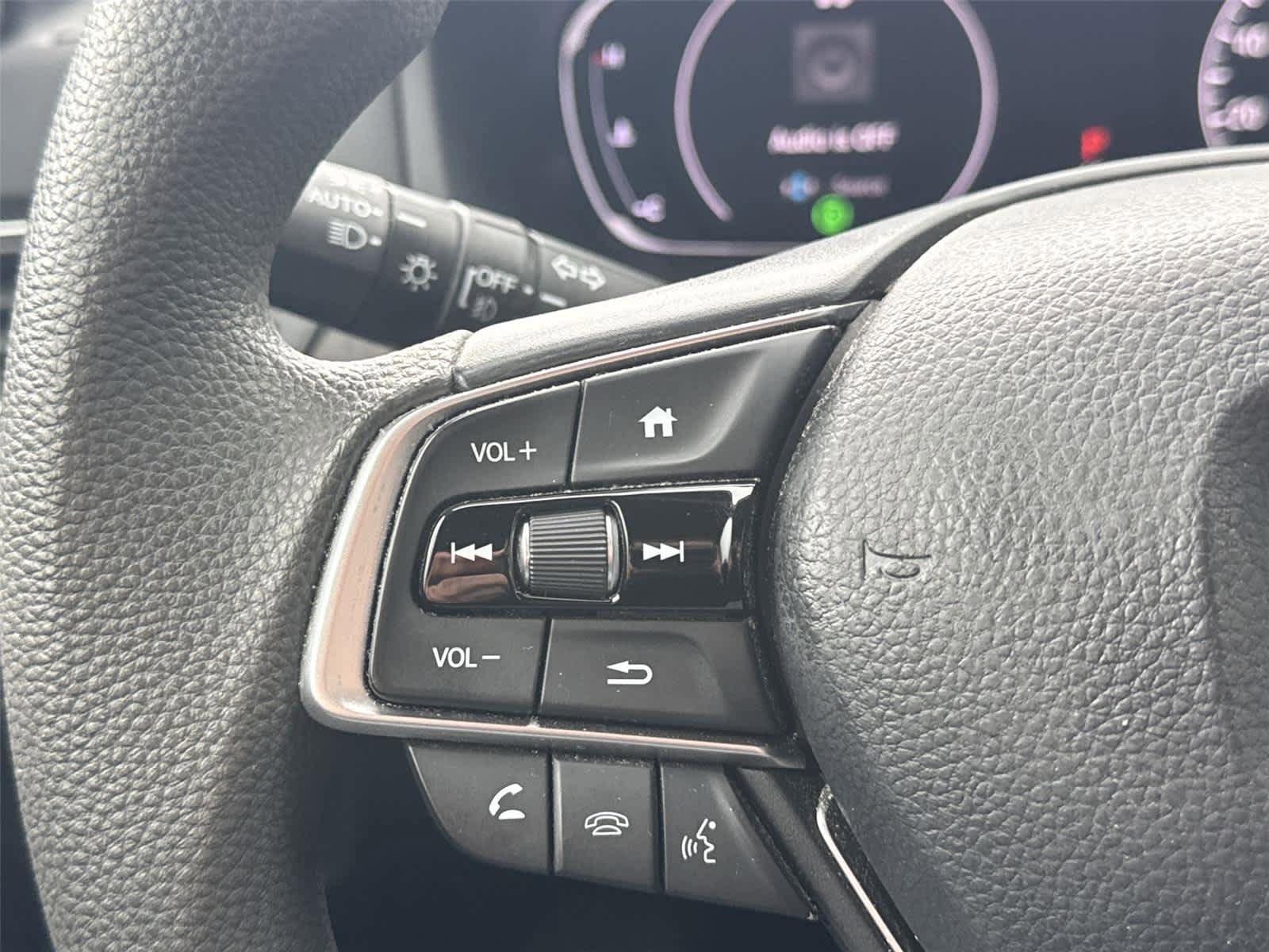 Used 2020 Honda Accord EX image 17