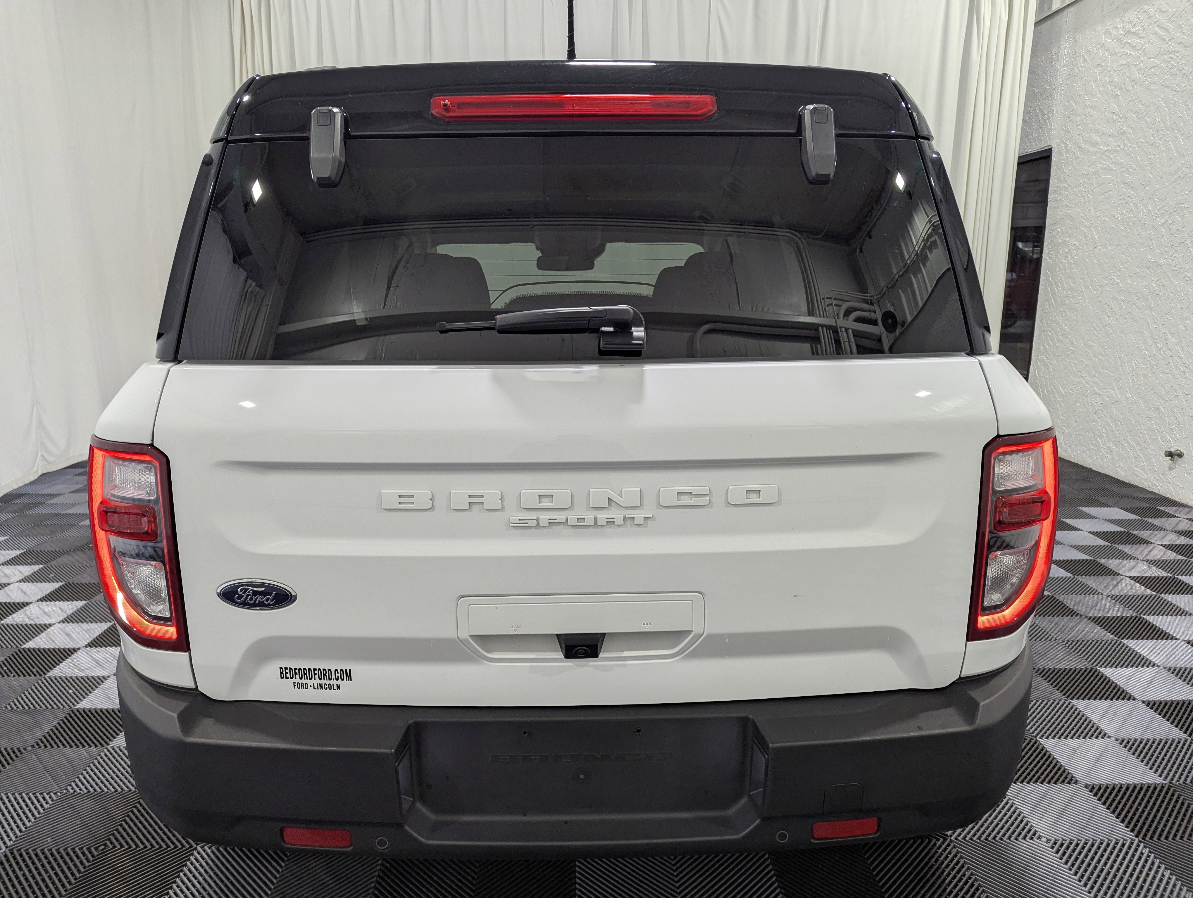 Used 2024 Ford Bronco Sport Outer Banks AWD/4WD image 8