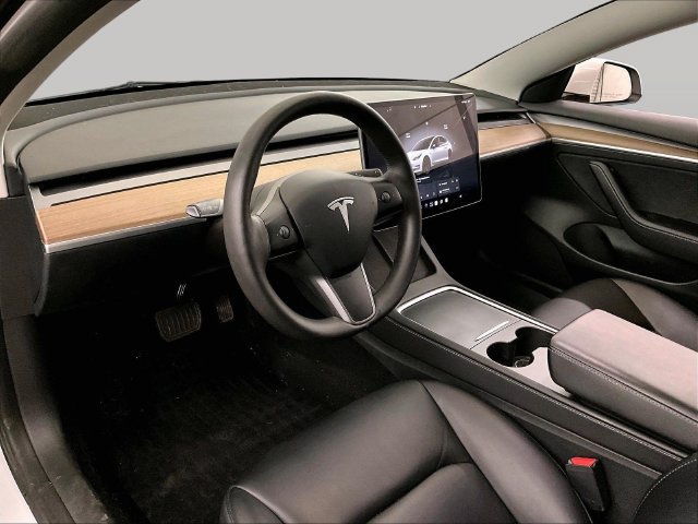 Used 2023 Tesla Model 3 Standard Range RWD image 12