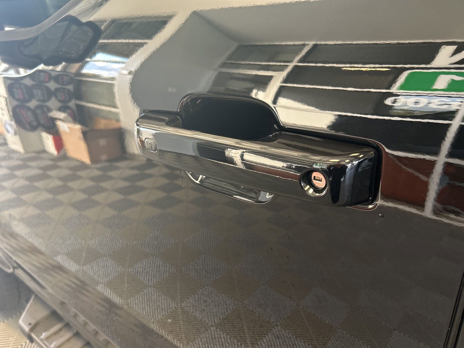 New 2025 Ford F150 XLT w/ Equipment Group 302A MID image 9