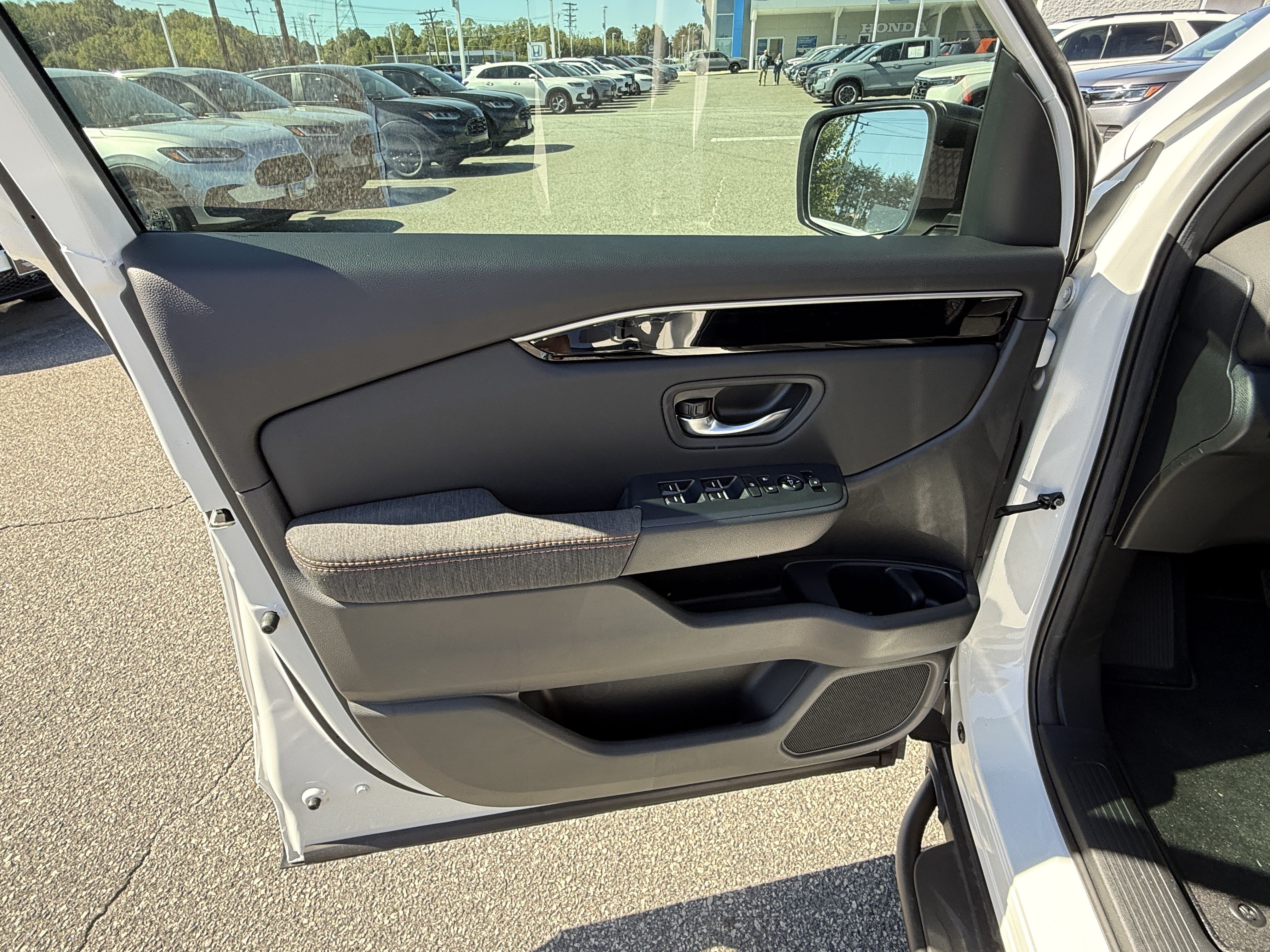 New 2026 Honda Pilot Sport image 14