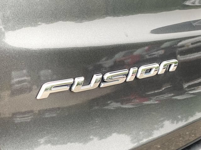 Used 2020 Ford Fusion SE AWD/4WD image 30
