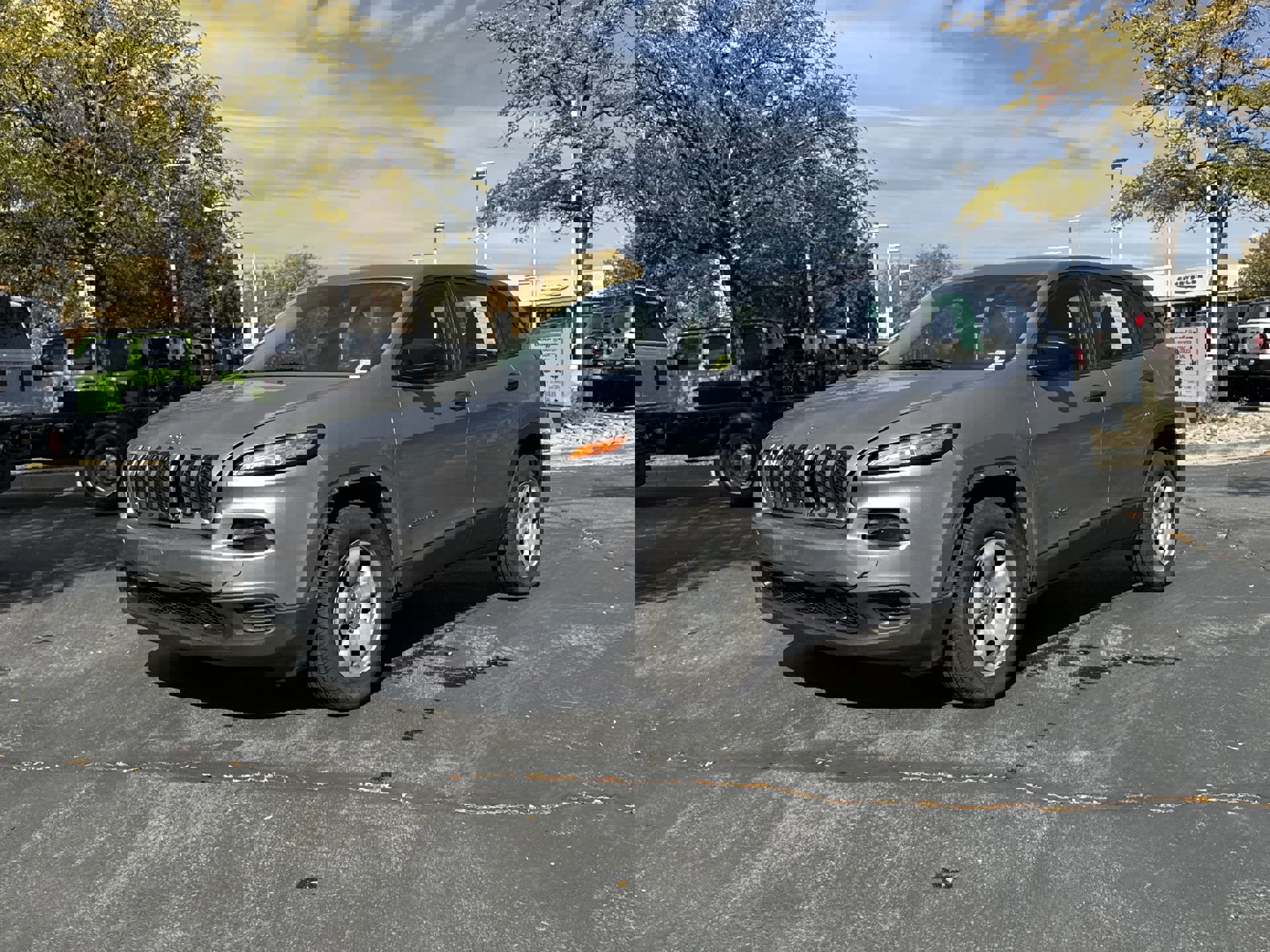 Used 2014 Jeep Cherokee Sport