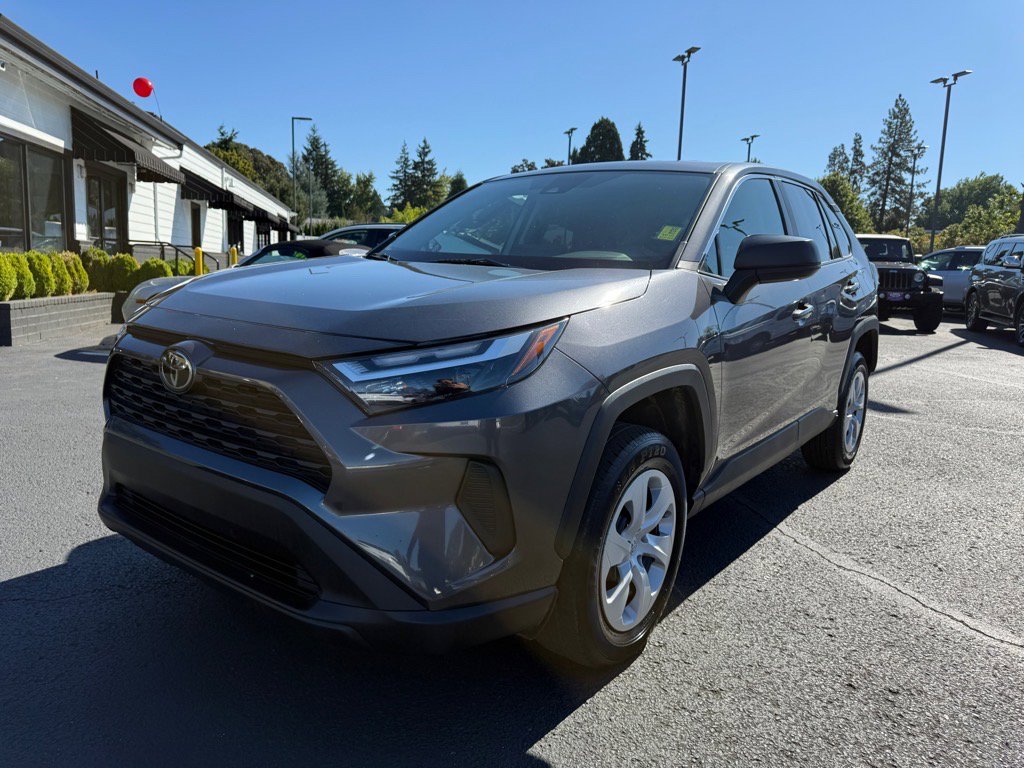 Used 2024 Toyota RAV4 LE image 2