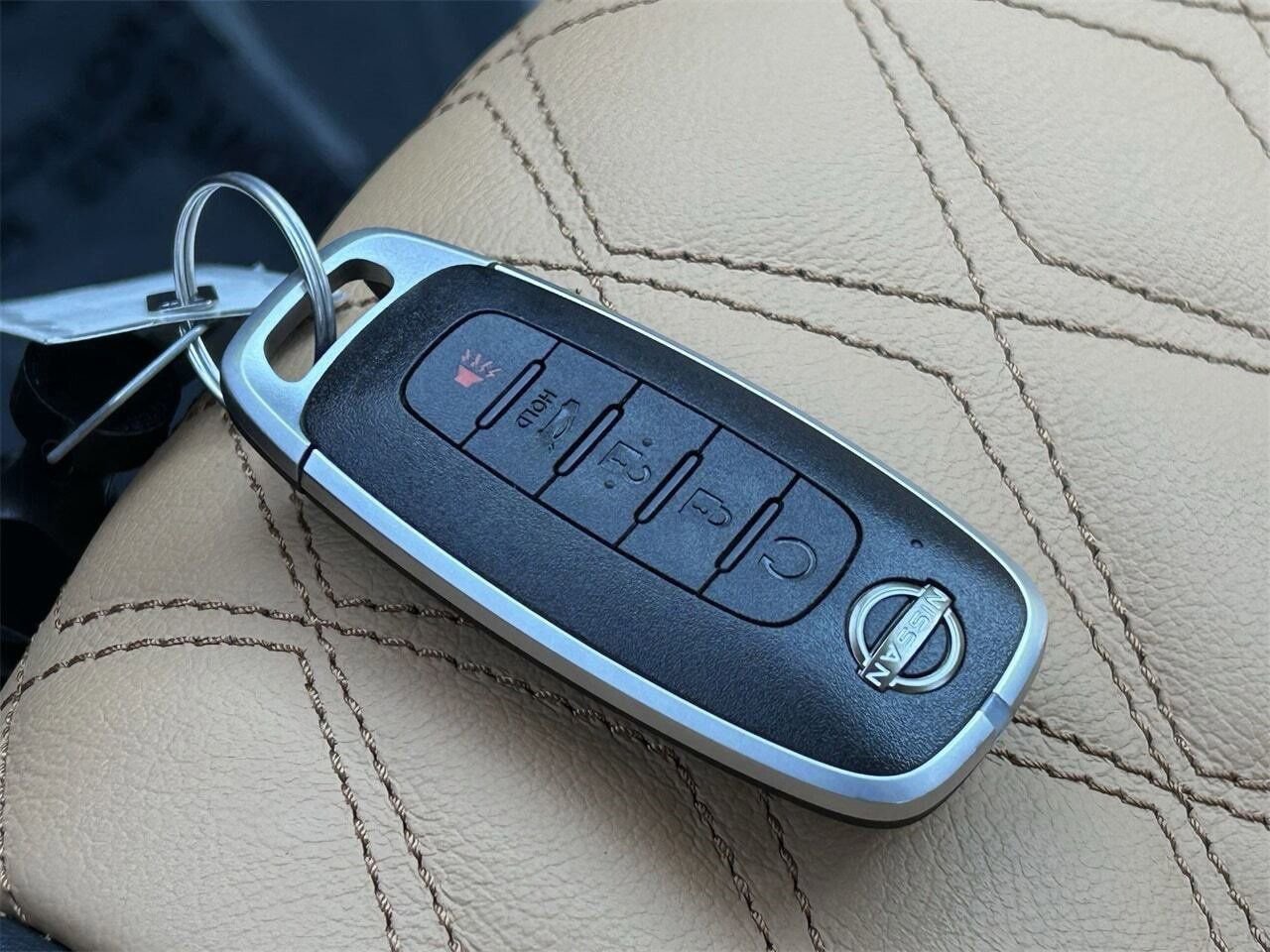 New 2025 Nissan Sentra SV w/ SV Premium Package image 10