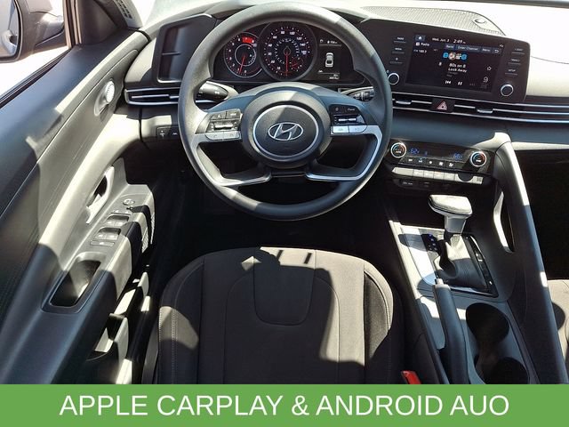 Used 2023 Hyundai Elantra SEL FWD image 2