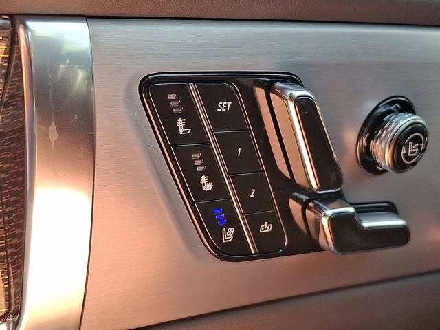 New 2026 Cadillac Vistiq Sport w/ LPO, Floor Liner Package image 14