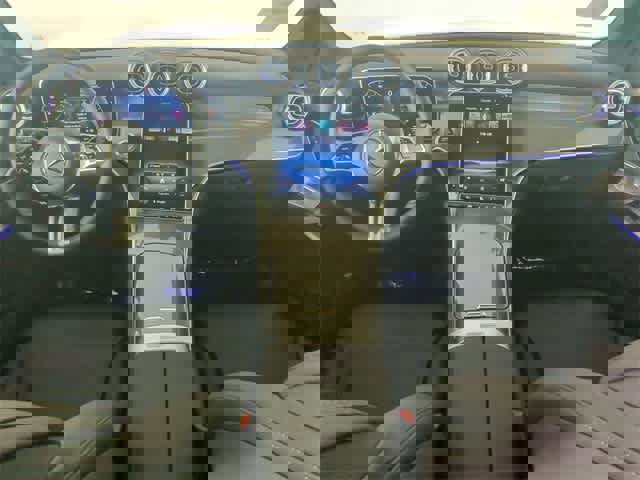 Certified 2026 Mercedes-Benz GLC 300 4MATIC image 14