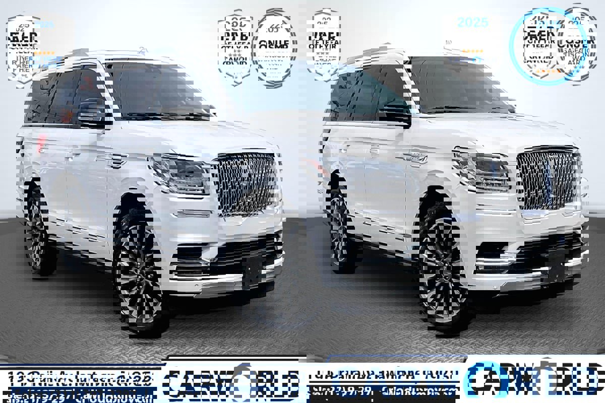 Used 2020 Lincoln Navigator Reserve image 1