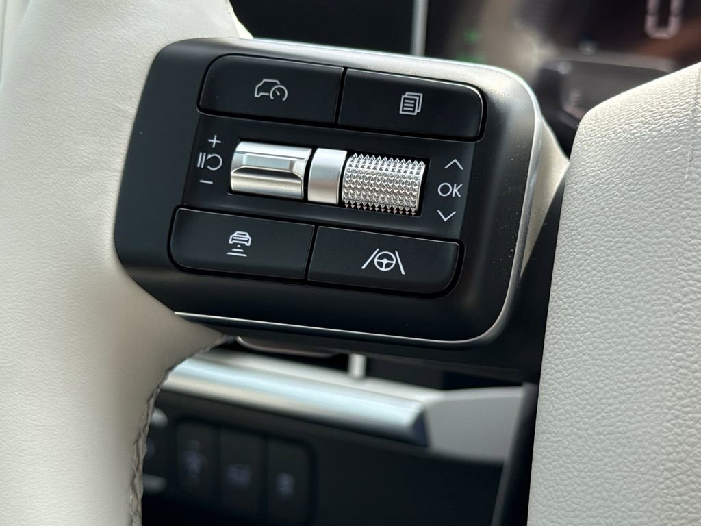 New 2026 Hyundai Santa Fe SE image 29