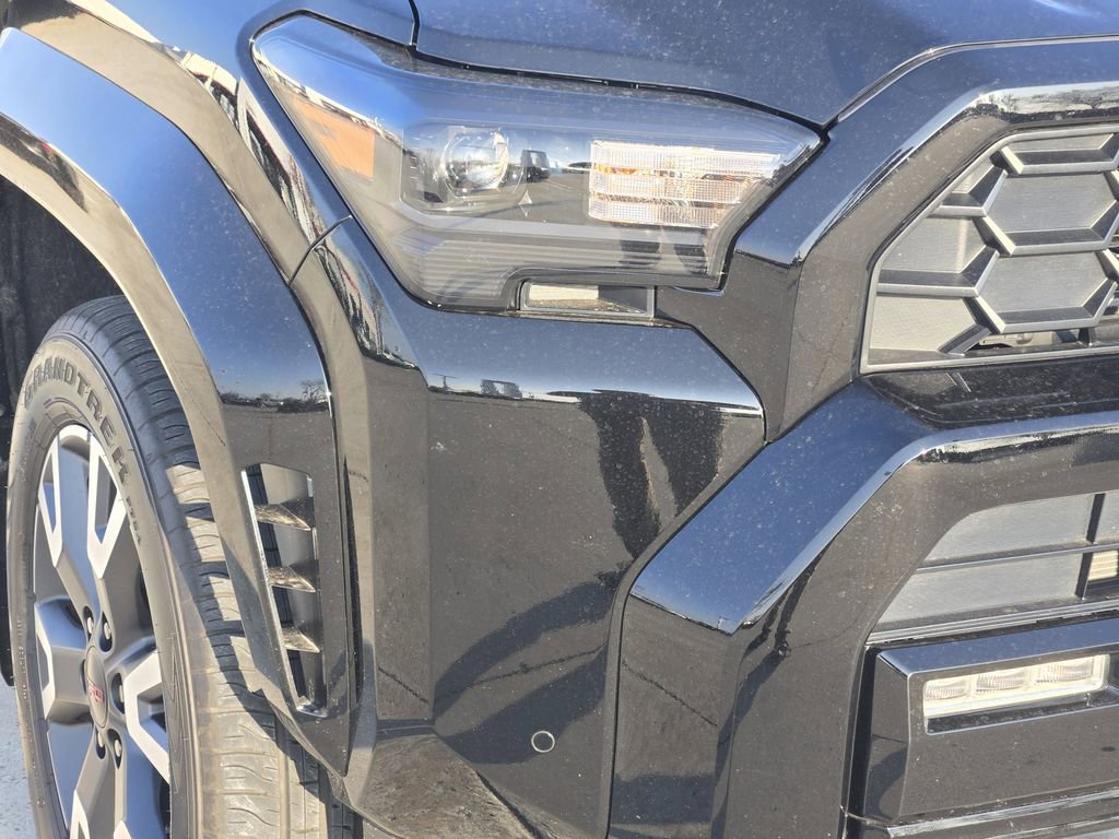 Certified 2025 Toyota 4Runner TRD Sport Premium w/ Tow Technology Package image 9