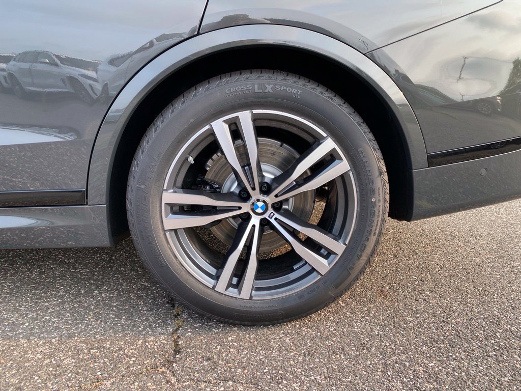New 2027 BMW X7 xDrive40i w/ Executive Package AWD/4WD image 5