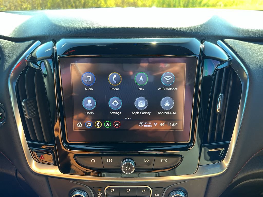 Used 2023 Chevrolet Traverse RS image 25